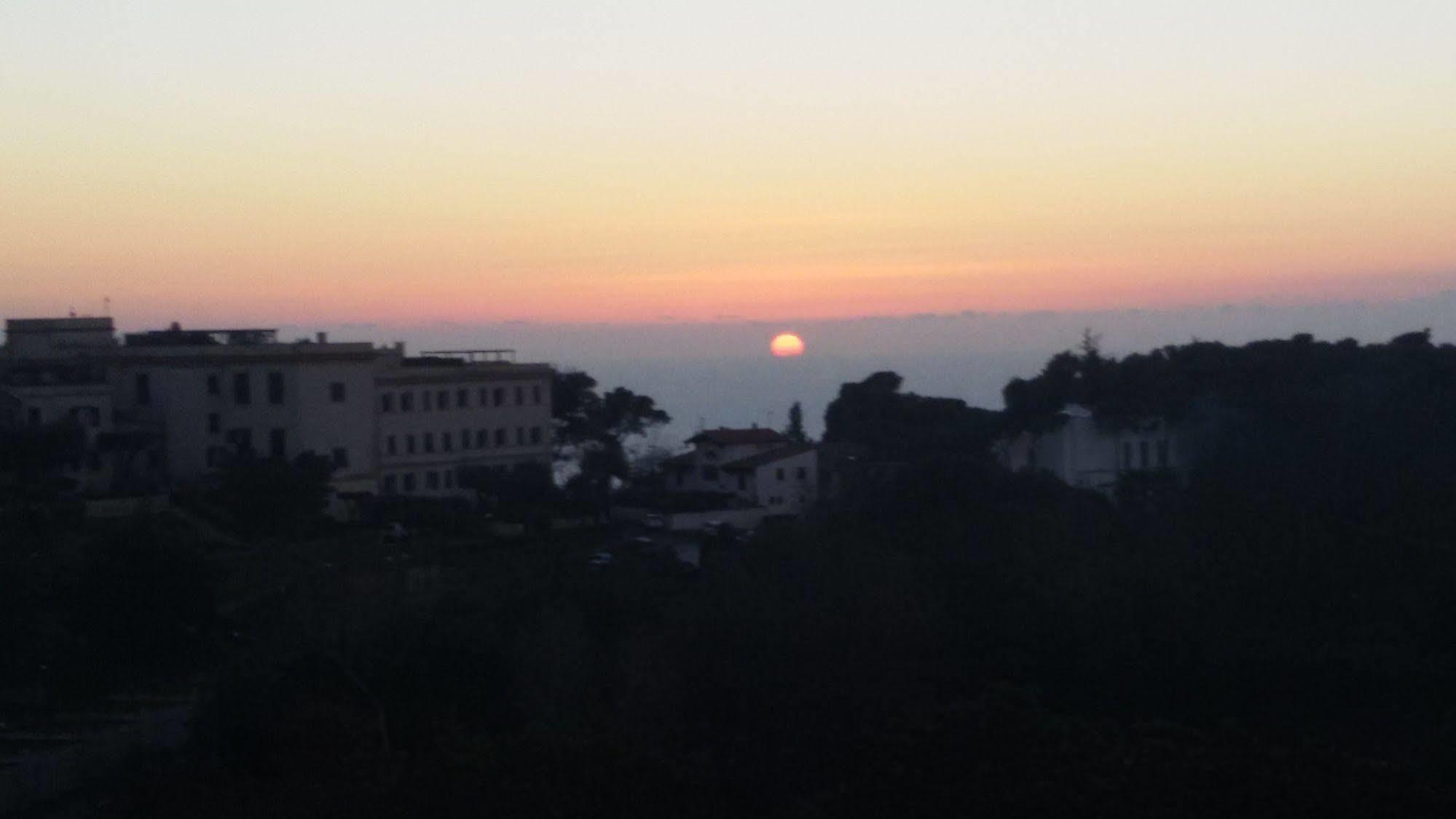 Hotel La Vedetta Livorno Kültér fotó